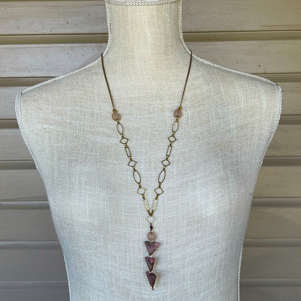 Vintage Style Goldtone Geometric Link Chain with Mauve Triangular Stones